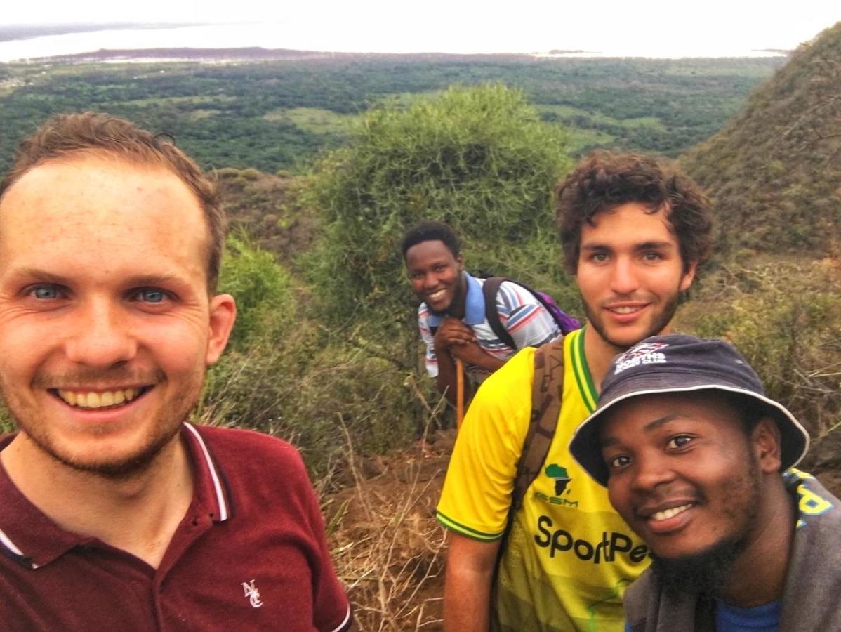 Ava Garden Backpackers